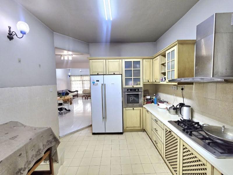 2-storey Terraced House for Sale in Seksyen 5 (Kota Damansara) - Thoriq Suparman - Kitchen - PropertyGuru.com.my
