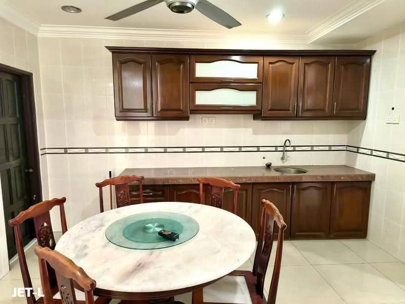 Rumah Teres 2-Tingkat untuk Dijual di Setia Impian (Setia Alam) - Loke . - Kitchen - PropertyGuru.com.my