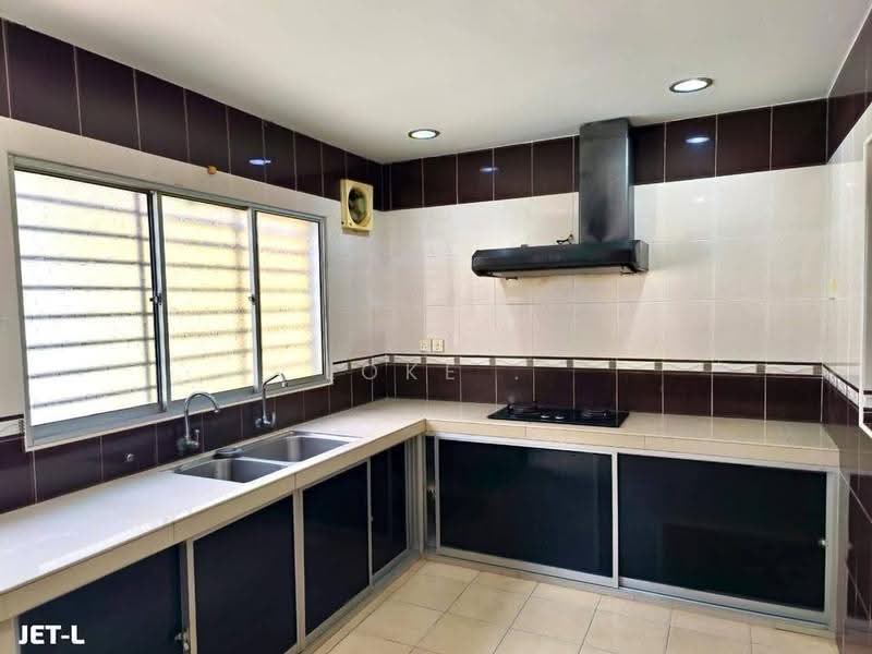 Rumah Teres 2-Tingkat untuk Dijual di Setia Impian (Setia Alam) - Loke . - Kitchen - PropertyGuru.com.my