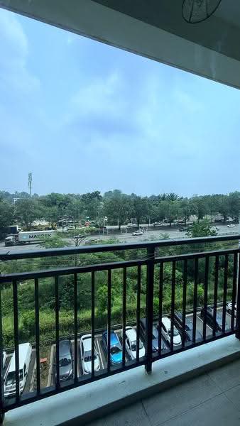 Kediaman Servis untuk Disewa di Country Garden Central Park - Dominic Chow - Balcony - PropertyGuru.com.my