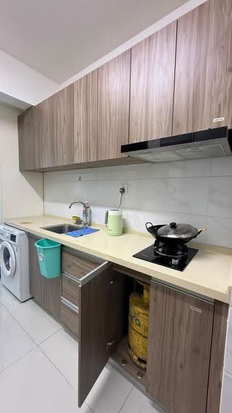 Kediaman Servis untuk Disewa di Country Garden Central Park - Dominic Chow - Kitchen - PropertyGuru.com.my