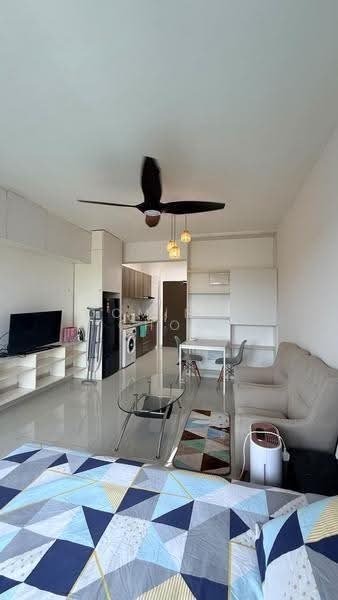 Kediaman Servis untuk Disewa di Country Garden Central Park - Dominic Chow - Living Room - PropertyGuru.com.my