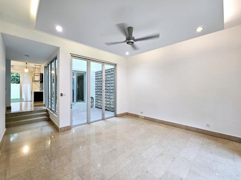 3-storey Terraced House for Sale in Mont Kiara (Kuala Lumpur) - Teoh Yie Hao - Living Room - PropertyGuru.com.my