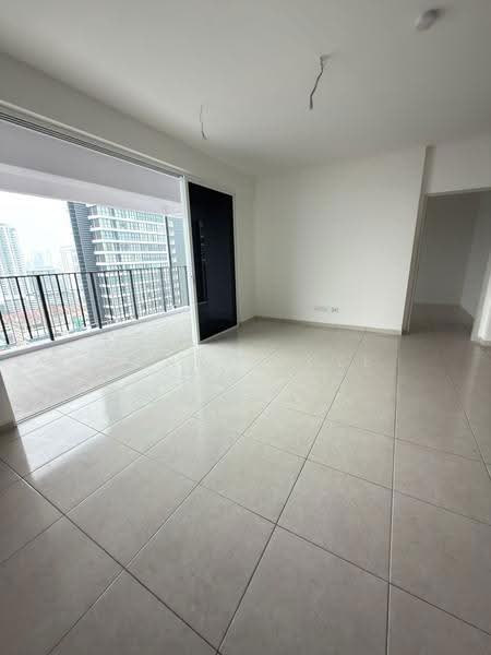 Kondominium untuk Dijual di Jelutong Central Residence - Darren Lye - Balcony - PropertyGuru.com.my