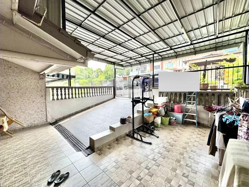 1-storey Terraced House for Sale in Seksyen 2 (Shah Alam) - Nana Cheah - Exterior - PropertyGuru.com.my
