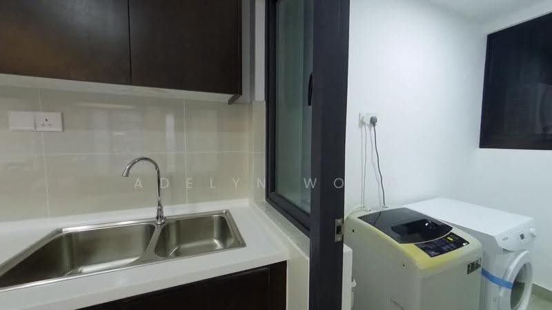 Kediaman Servis untuk Dijual di Setia City Residences - Adelyn Wong - Kitchen - PropertyGuru.com.my
