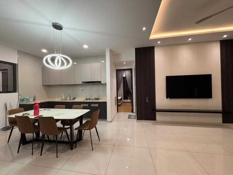 Condominium for Sale at Royal Strand @ Country Garden Danga Bay - Michelle Lim - Kitchen - PropertyGuru.com.my