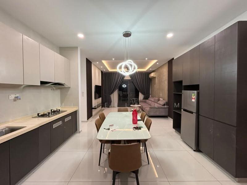 Condominium for Sale at Royal Strand @ Country Garden Danga Bay - Michelle Lim - Kitchen - PropertyGuru.com.my