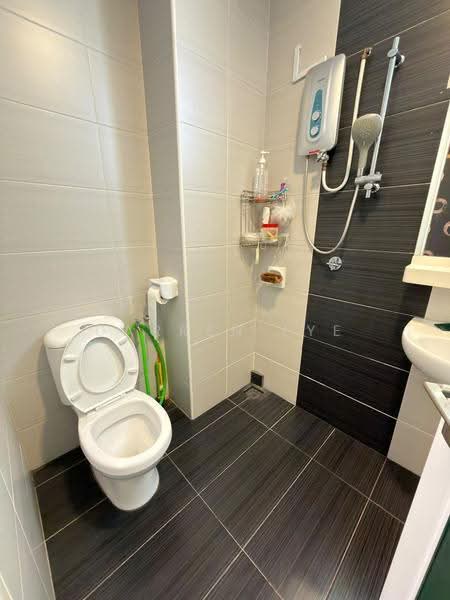 Condominium for Sale at Reflections Condominium - Darren Lye - PropertyGuru.com.my