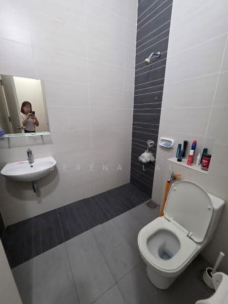 Rumah Kluster untuk Disewa di Eco Botanic (Iskandar Puteri (Nusajaya)) - Serena Lai - Bathroom - PropertyGuru.com.my