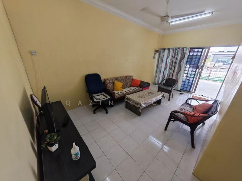 Rumah Teres 1-Tingkat untuk Disewa di Taman Sri Perkasa (Ipoh) - Qazin Khoo - Living Room - PropertyGuru.com.my