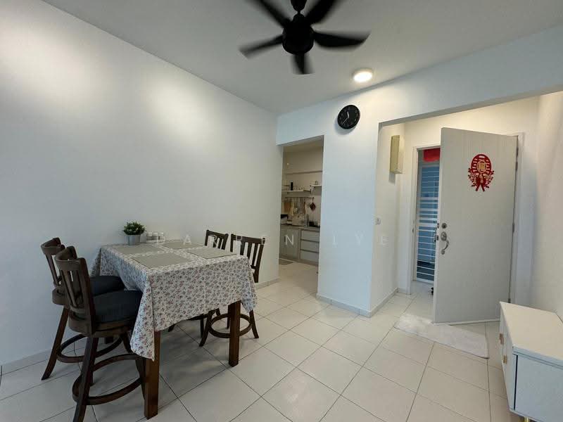 Condominium for Rent at i-Santorini - Darren Lye - Dining Room - PropertyGuru.com.my
