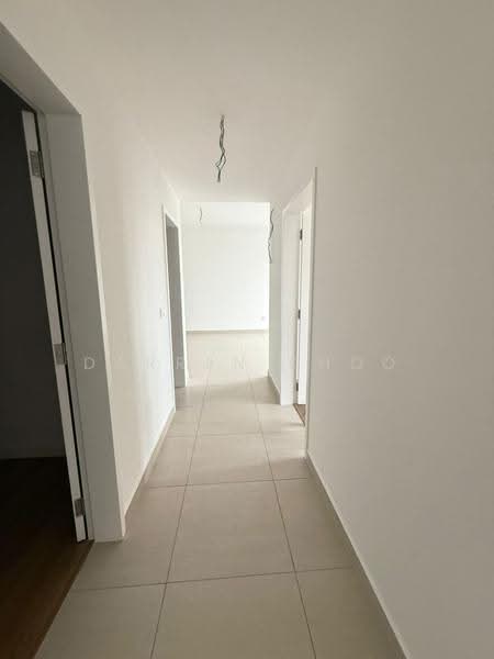 Kondominium untuk Disewa di Tuai Residence - Darren Khoo - Corridor - PropertyGuru.com.my