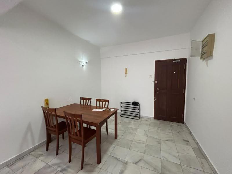 Condominium for Rent at Vista Damai - Apollo Ng - Dining Room - PropertyGuru.com.my