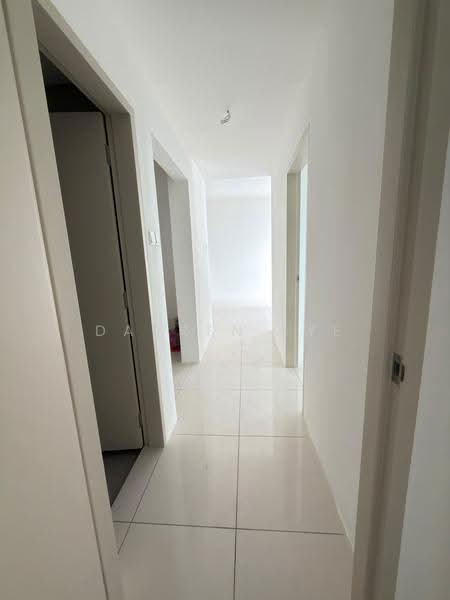 Apartment for Sale at Vivo Executive Apartment - Darren Lye - Corridor - PropertyGuru.com.my