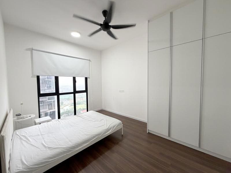 Condominium for Sale at Vertu Resort - Carol Lau - Bedroom - PropertyGuru.com.my