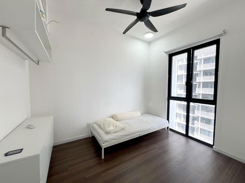 Condominium for Sale at Vertu Resort - Carol Lau - Bedroom - PropertyGuru.com.my