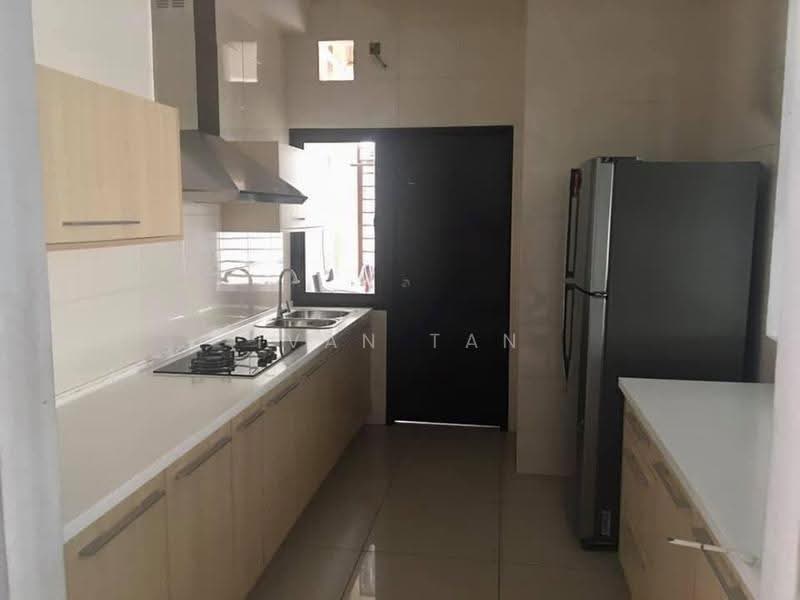 Apartment for Sale at Desa Idaman Residences - Ivan Tan - Kitchen - PropertyGuru.com.my