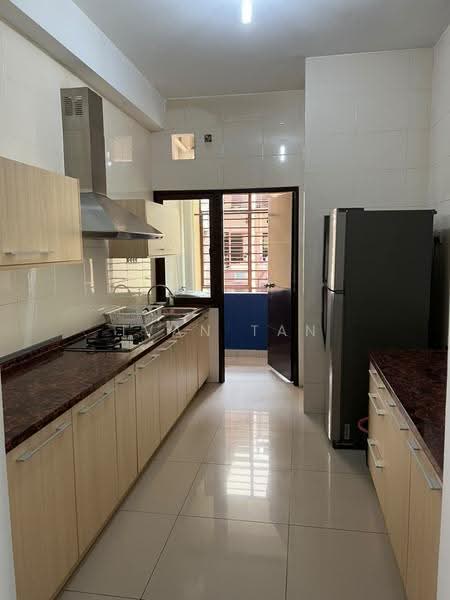 Apartment for Sale at Desa Idaman Residences - Ivan Tan - Kitchen - PropertyGuru.com.my