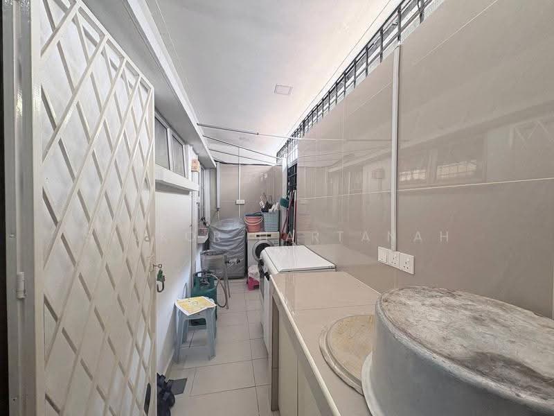 Rumah Teres 2-Tingkat untuk Dijual di Seksyen 7 (Shah Alam) - Syukor Hartanah - Interior - PropertyGuru.com.my