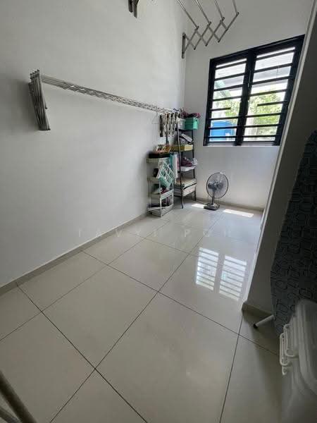 Rumah Teres 3-Tingkat untuk Dijual di Bukit Jambul (Penang) - Tavyi Poh - Interior - PropertyGuru.com.my