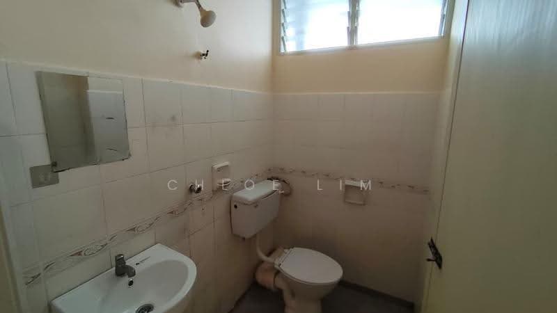 Pangsapuri untuk Disewa di Gambier Heights - Chloe Lim - Bathroom - PropertyGuru.com.my