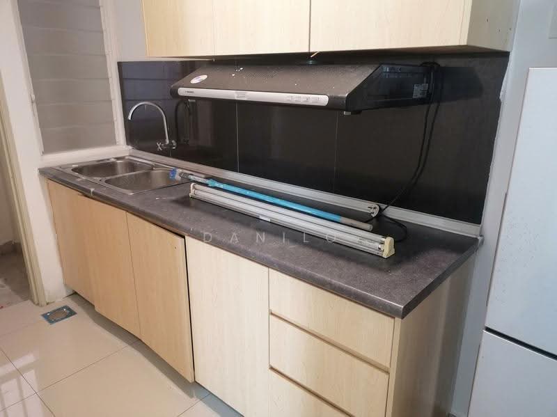 Condominium for Rent at Mutiara Ville - Danilo Lim - Kitchen - PropertyGuru.com.my