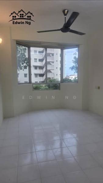 Pangsapuri untuk Dijual di Kingfisher Series - Edwin Ng - Living Room - PropertyGuru.com.my