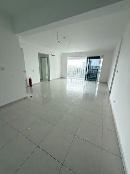 Kondominium untuk Dijual di Jelutong Central Residence - Darren Lye - Living Room - PropertyGuru.com.my