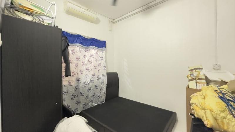 Rumah Bandar untuk Dijual di Bandar Saujana Putra (Tanjong Duabelas) - Hairi Halim - PropertyGuru.com.my