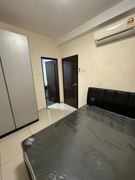 Kediaman Servis untuk Disewa di KSL Residence @ Daya - Nick Low - Bedroom - PropertyGuru.com.my
