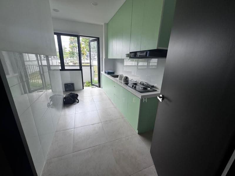 Rumah Teres untuk Dijual di Kota Kemuning (Shah Alam) - Sam Teh - Kitchen - PropertyGuru.com.my