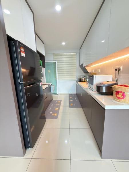 Condominium for Sale at The Amarene - Darren Lye - Kitchen - PropertyGuru.com.my