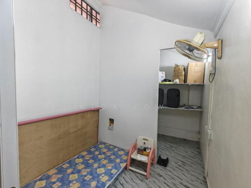2-storey Terraced House for Rent in Taman Seri Orkid (Skudai) - Nick Low - Bedroom - PropertyGuru.com.my