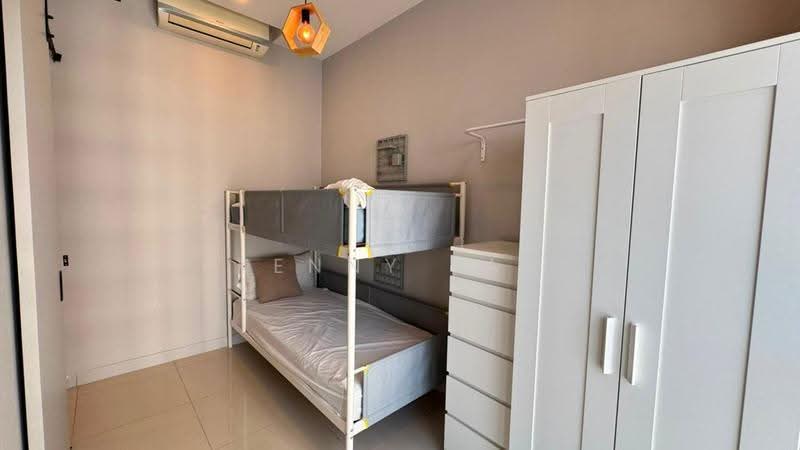 Kediaman Servis untuk Dijual di Dianthus @ Tropicana Gardens - Kenny Tan - PropertyGuru.com.my