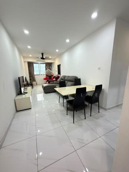 Kondominium untuk Disewa di Bukit Awana Condominium - Darren Lye - Living Room - PropertyGuru.com.my