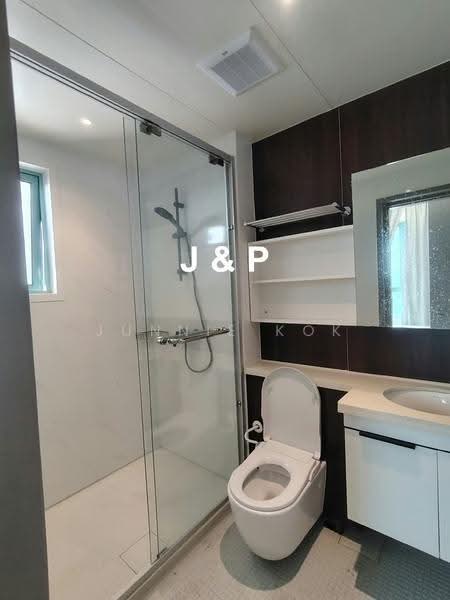 Service Residence for Rent at Bay Suites - Junnie Kok - Bathroom - PropertyGuru.com.my