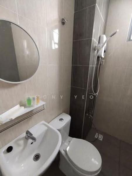 Condominium for Rent at Vista Bangi - Rony Yeo - Bathroom - PropertyGuru.com.my