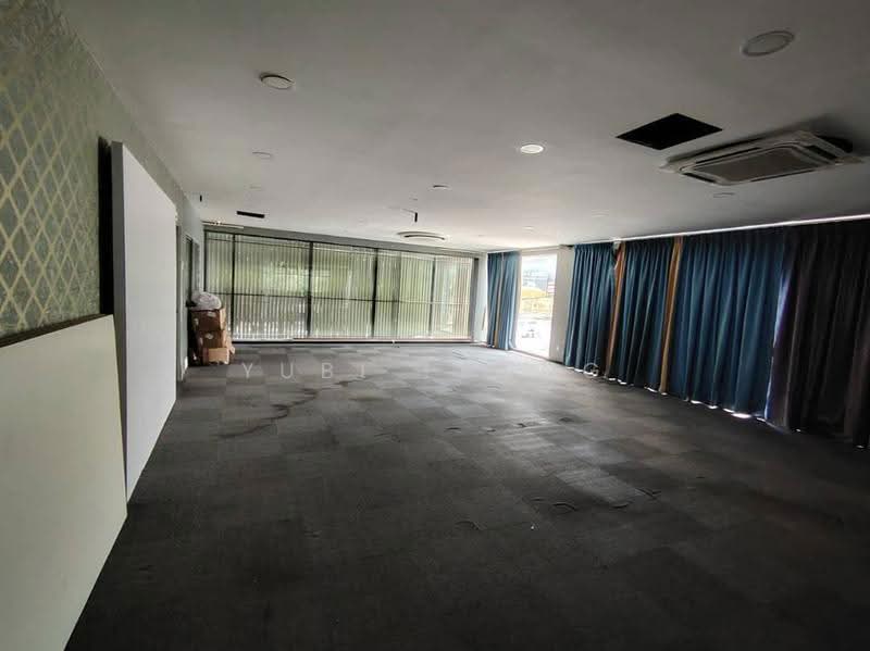 Retail Space untuk Dijual di Jalan loke yew (Kuala Lumpur) - Yubi Leong - Interior - PropertyGuru.com.my