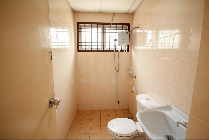 Pangsapuri untuk Dijual di Prima Regency - Desmond Lee - Bathroom - PropertyGuru.com.my