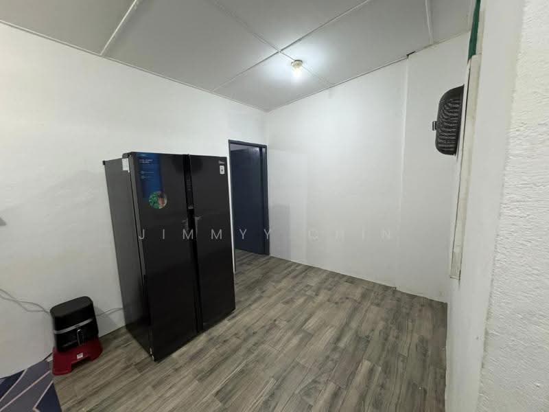 1-storey Terraced House for Sale in Kuching (Sarawak) - Jimmyy Chin - Interior - PropertyGuru.com.my