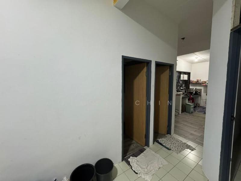 1-storey Terraced House for Sale in Kuching (Sarawak) - Jimmyy Chin - Corridor - PropertyGuru.com.my