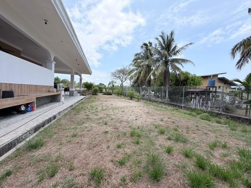 Commercial Bungalow for Sale in Kuala Penyu (Sabah) - Jing Yee (JY) Teo - Exterior - PropertyGuru.com.my