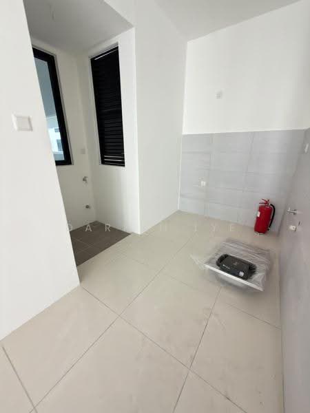 Service Residence for Sale at Vivo Executive Apartment - Darren Lye - Interior - PropertyGuru.com.my