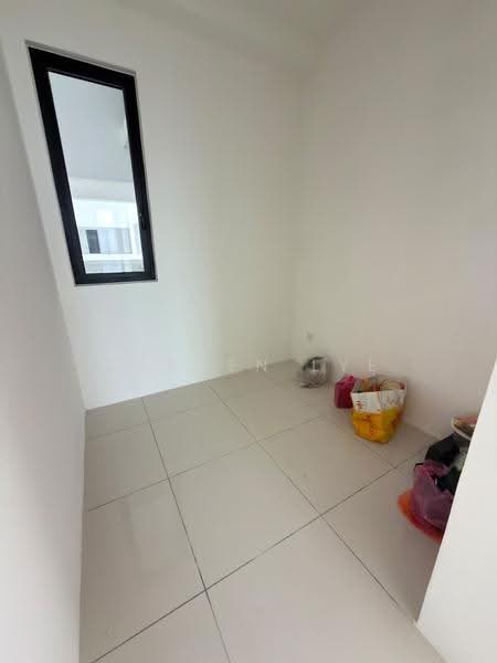 Service Residence for Sale at Vivo Executive Apartment - Darren Lye - Interior - PropertyGuru.com.my