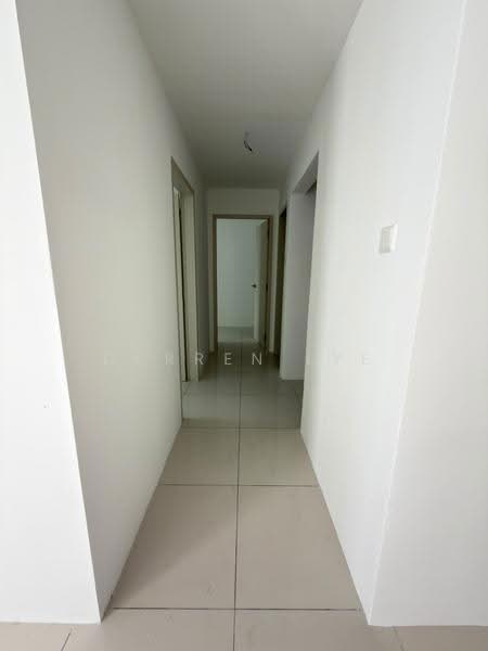 Service Residence for Sale at Vivo Executive Apartment - Darren Lye - Corridor - PropertyGuru.com.my