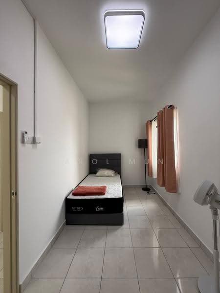 Kediaman Servis untuk Disewa di Vision City Youth City - Carol Mun - Bedroom - PropertyGuru.com.my