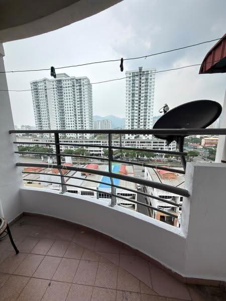 Apartment for Rent at Taman Seri Sari (Sunshine Garden) - Darren Lye - Balcony - PropertyGuru.com.my
