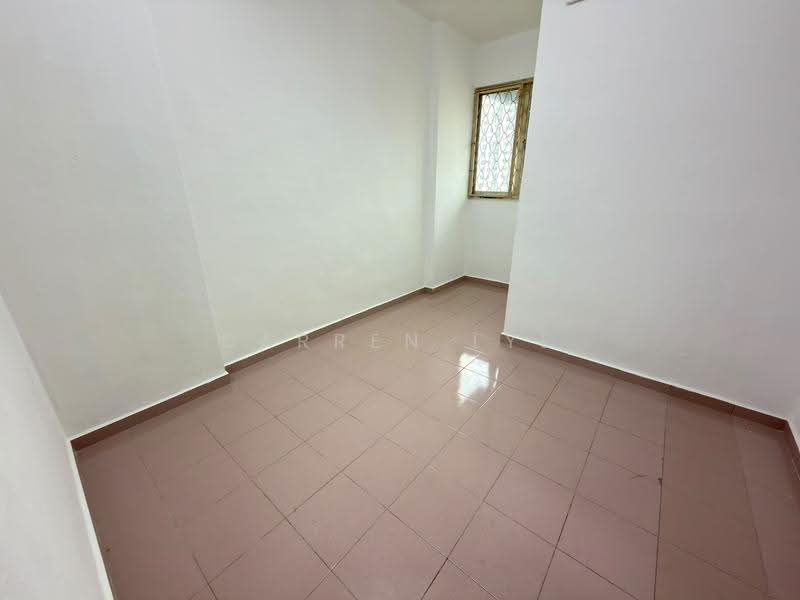 Apartment for Rent at Taman Seri Sari (Sunshine Garden) - Darren Lye - Interior - PropertyGuru.com.my