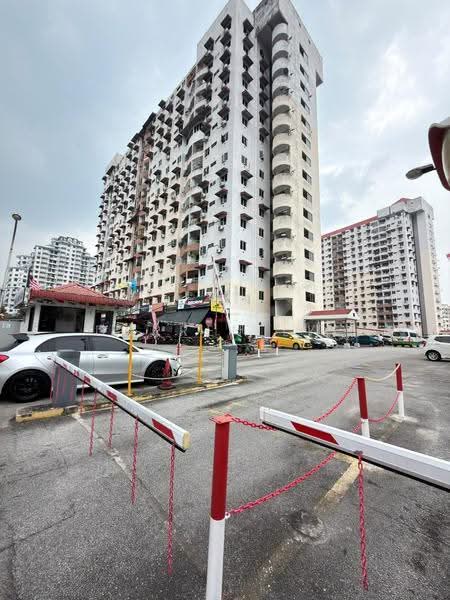Apartment for Rent at Taman Seri Sari (Sunshine Garden) - Darren Lye - Exterior - PropertyGuru.com.my